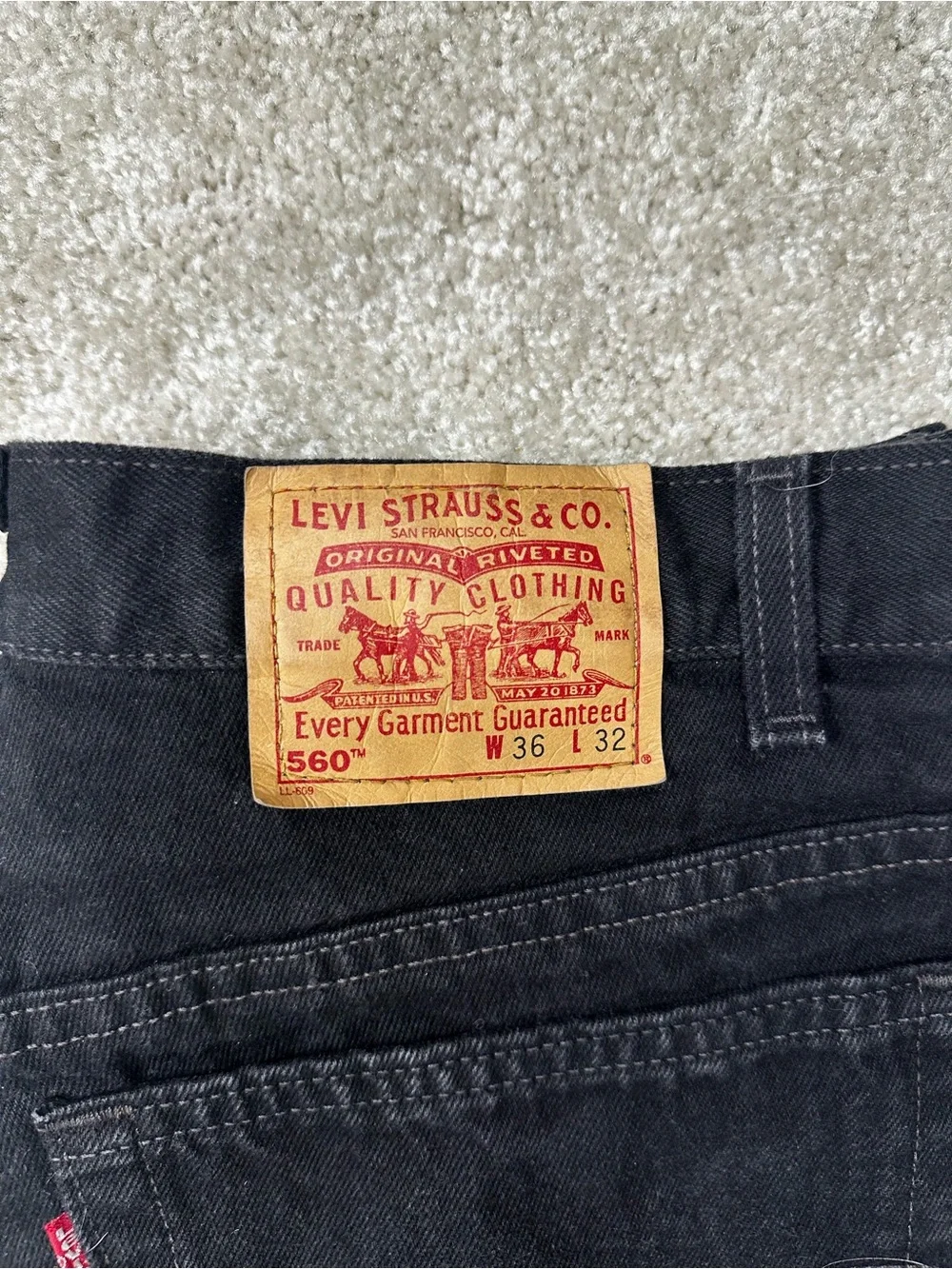 Vintage 90s Levi's 560s Men's Black Jeans